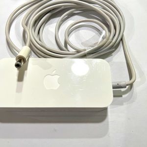 EUC APPLE Original A1202 AC Adaptor/Power Cord